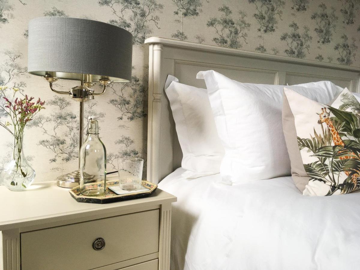 Le Chateau Aspet B&B Bagian luar foto